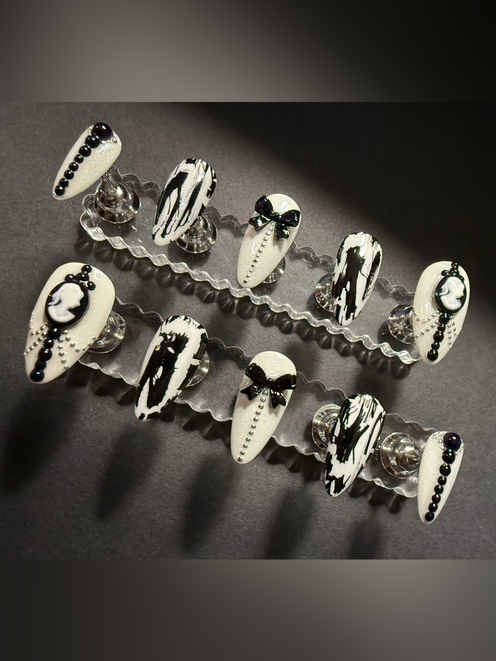 Handmade Black and White Abstract Press-On Nail Set